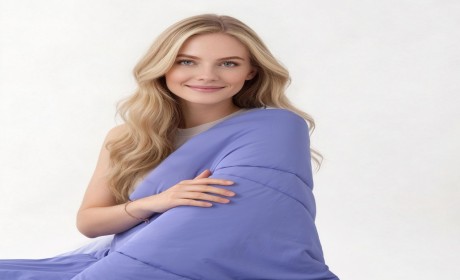 Pourquoi la plupart des couvertures d'été ne tiennent pas après les matchs tardifs — et ce dont les personnes qui ont chaud en dormant ont réellement besoin